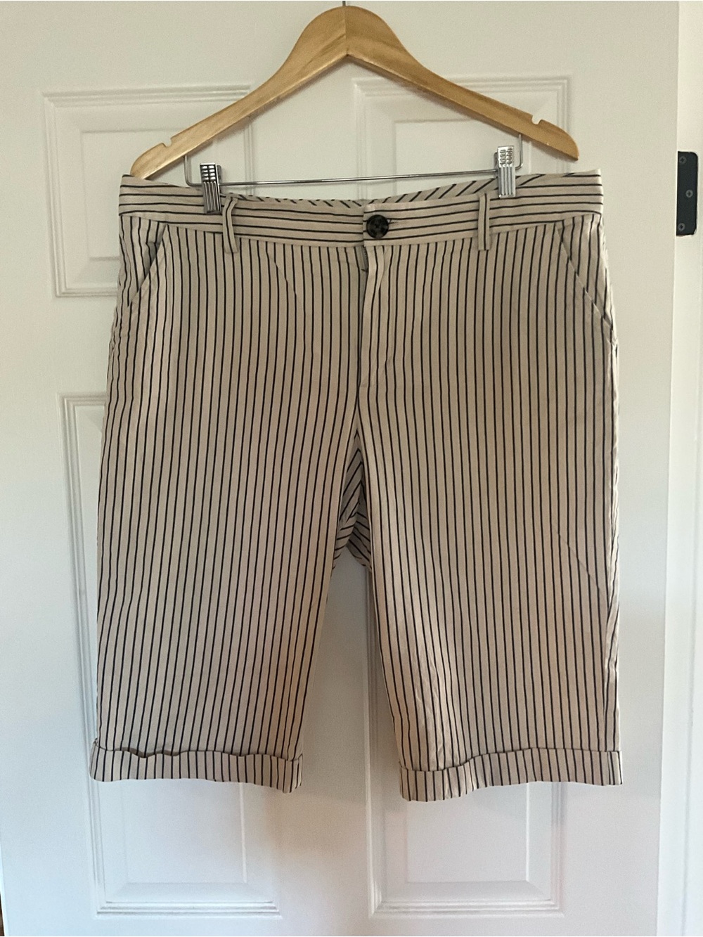 CAbi Beige Shorts with Black Pinstripes